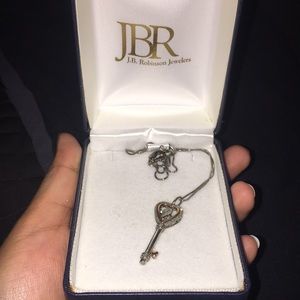 Diamond Necklace, just needs cleaning